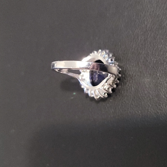 SOLD Princess Queen Royalty Diana Replica costume faux saphire diamond ring - Picture 7 of 7